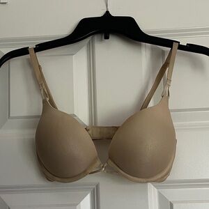 Victoria’s Secret  rare!! miraculous plunge padded champagne shimmer Nude Bra